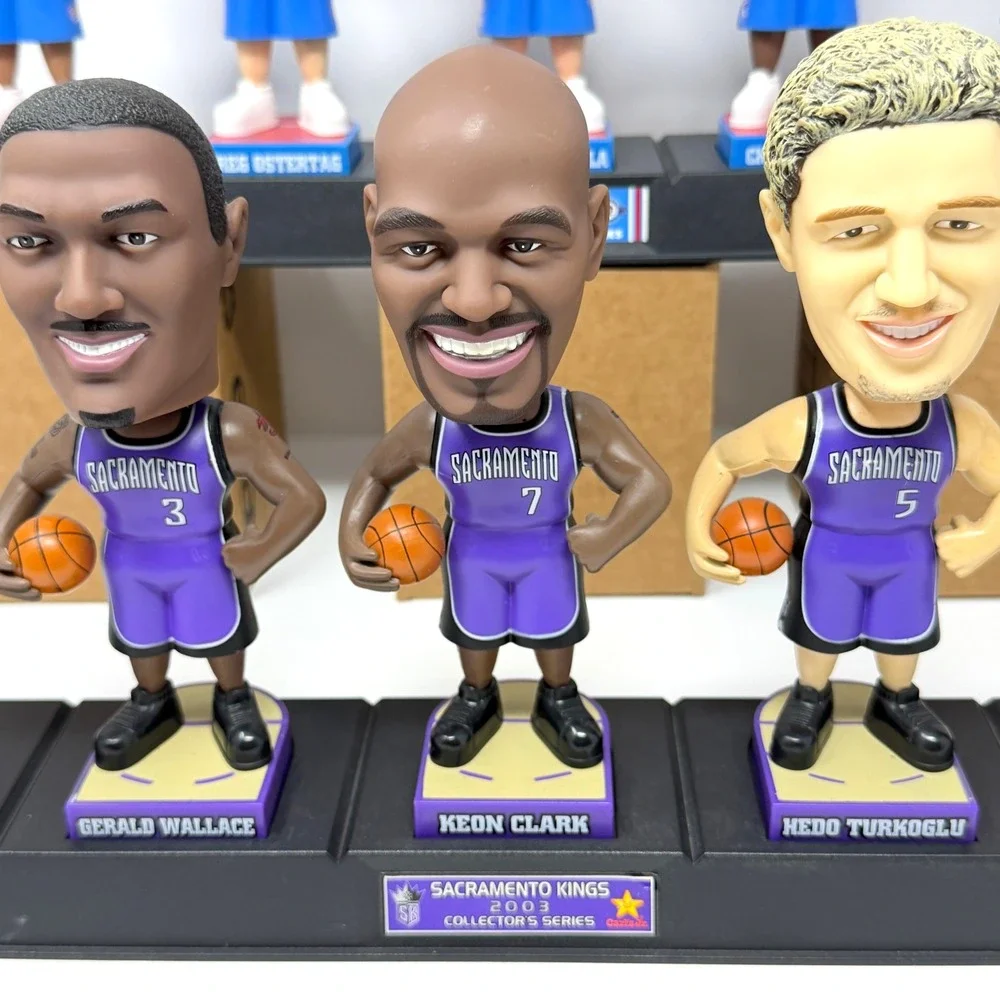 Sacramento Kings Carl's Jr Bobblehead Lot 10 2003 2005 Complete Sets Bases Boxes